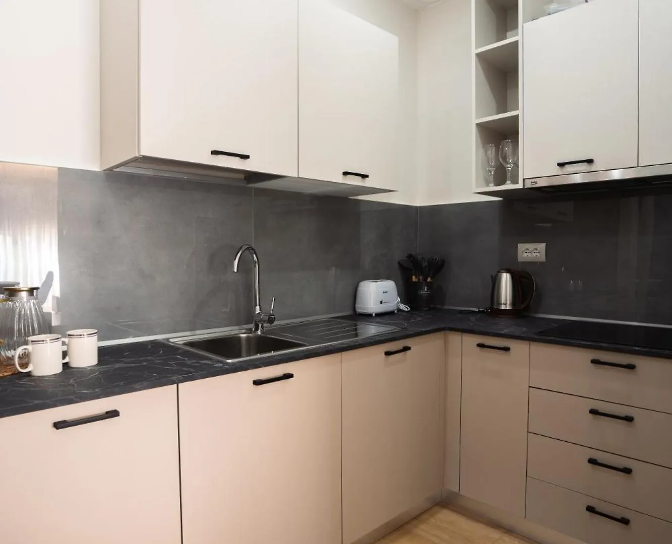 Lejlighedshotel Tirana Elite Apartments Albanien