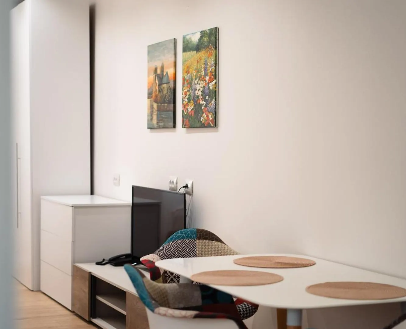 Tirana Elite Apartments 0*,  Albanien